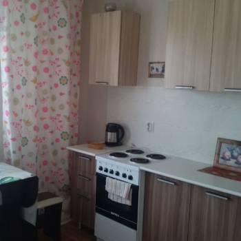 Сдается 1-комнатная квартира, 38 м²