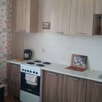 Сдается 1-комнатная квартира, 38 м²