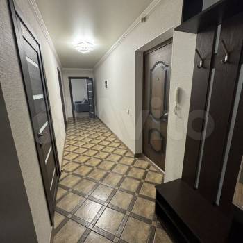 Сдается Многокомнатная квартира, 80 м²