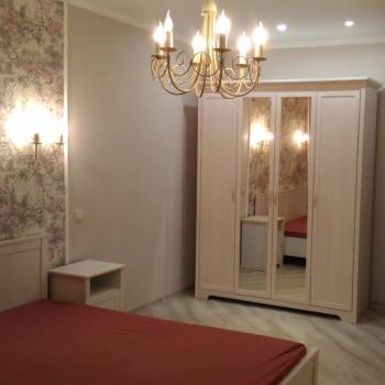 Продается 1-комнатная квартира, 43 м²