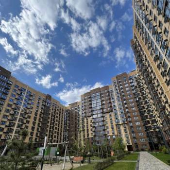 Продается 2-х комнатная квартира, 60 м²