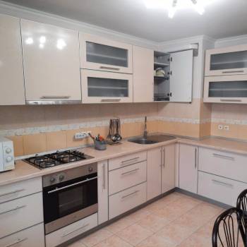 Сдается 2-х комнатная квартира, 60 м²