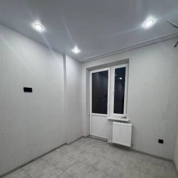 Продается 1-комнатная квартира, 35 м²