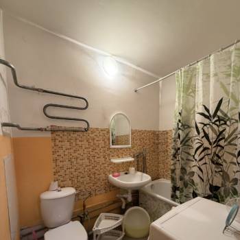 Продается 1-комнатная квартира, 36,9 м²