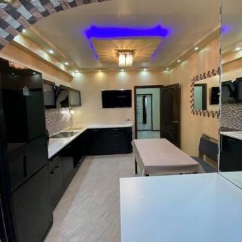 Сдается 1-комнатная квартира, 55 м²