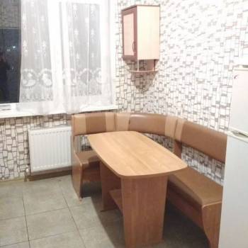 Сдается 1-комнатная квартира, 40 м²