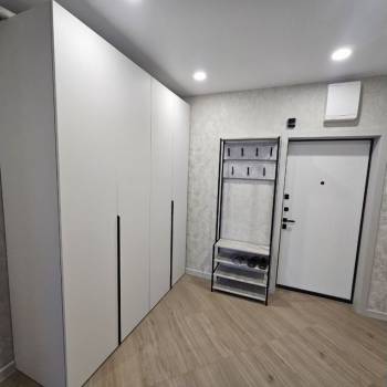 Сдается 2-х комнатная квартира, 60 м²
