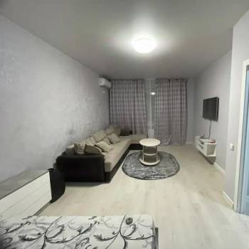 Сдается 1-комнатная квартира, 43 м²