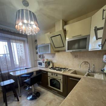 Сдается Многокомнатная квартира, 64 м²