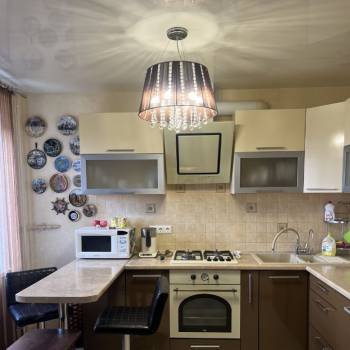 Сдается Многокомнатная квартира, 64 м²