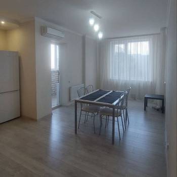 Сдается 1-комнатная квартира, 46 м²