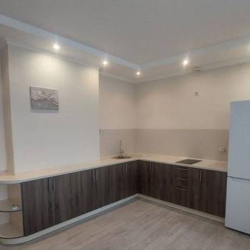 Сдается 1-комнатная квартира, 46 м²