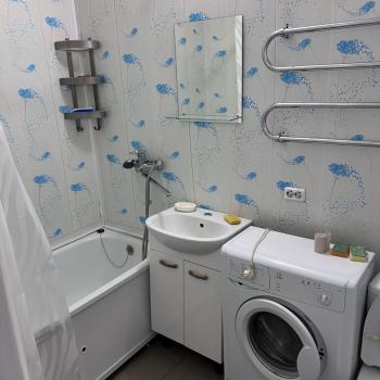 Продается 1-комнатная квартира, 38 м²