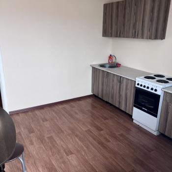 Продается 1-комнатная квартира, 38 м²