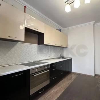 Продается 1-комнатная квартира, 38,7 м²