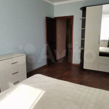 Сдается 2-х комнатная квартира, 68 м²