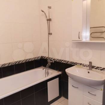 Сдается 2-х комнатная квартира, 68 м²