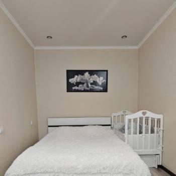 Продается 1-комнатная квартира, 36 м²