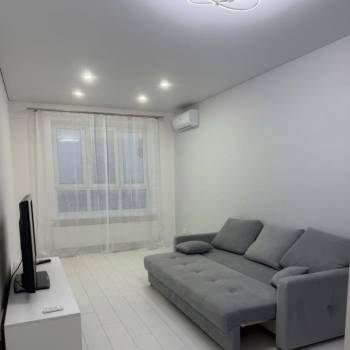 Сдается 2-х комнатная квартира, 62 м²