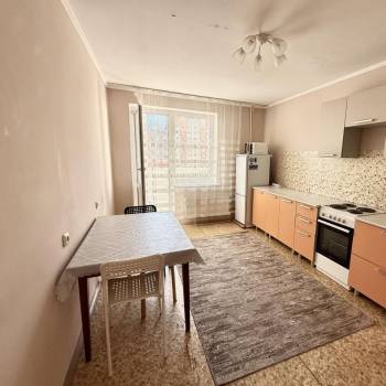 Сдается 2-х комнатная квартира, 70 м²