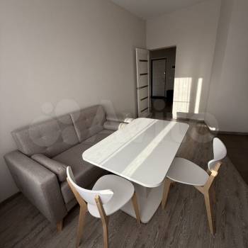 Сдается 2-х комнатная квартира, 85 м²