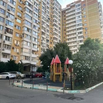 Продается 1-комнатная квартира, 38,1 м²