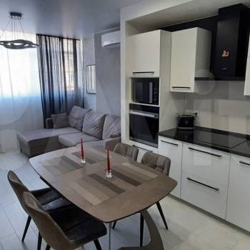 Продается 2-х комнатная квартира, 71,8 м²