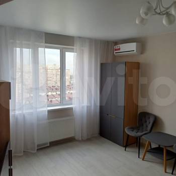 Сдается 1-комнатная квартира, 40 м²