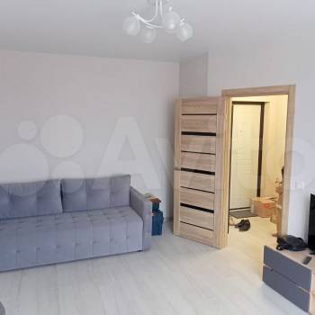 Сдается 1-комнатная квартира, 40 м²