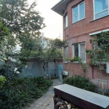 Продается Дом, 183 м²