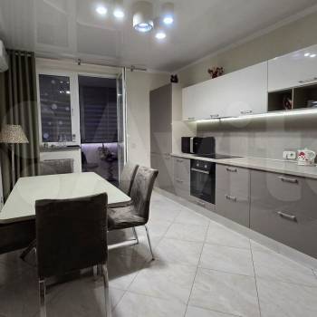 Продается 2-х комнатная квартира, 70,3 м²