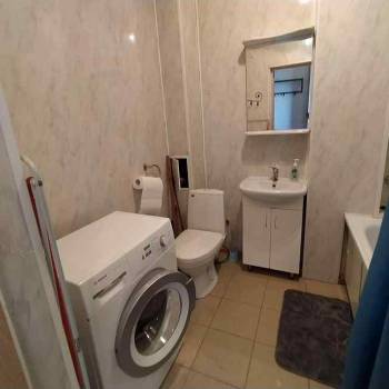 Сдается 1-комнатная квартира, 39 м²