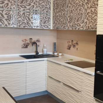 Сдается 2-х комнатная квартира, 78 м²