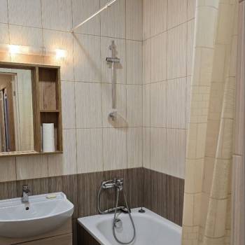 Сдается 2-х комнатная квартира, 59 м²