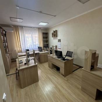 Продается 1-комнатная квартира, 49,3 м²