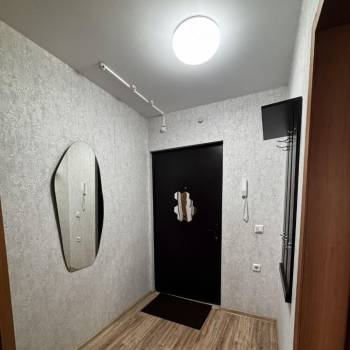 Продается 1-комнатная квартира, 37,8 м²