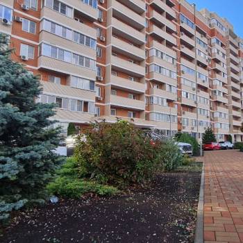Продается 1-комнатная квартира, 37,5 м²