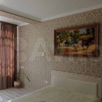 Продается 1-комнатная квартира, 49 м²