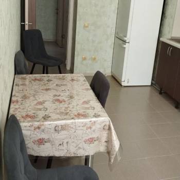 Сдается 1-комнатная квартира, 44 м²