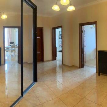 Сдается 2-х комнатная квартира, 70 м²