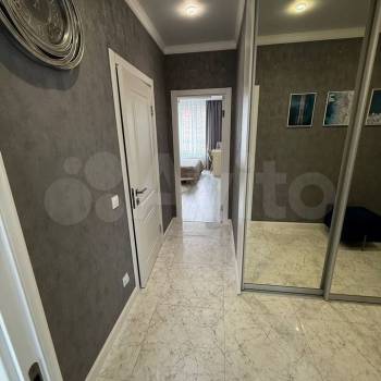 Продается 1-комнатная квартира, 58,1 м²