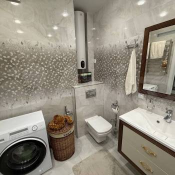 Продается 1-комнатная квартира, 58,1 м²
