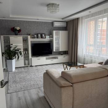 Продается 1-комнатная квартира, 58,1 м²