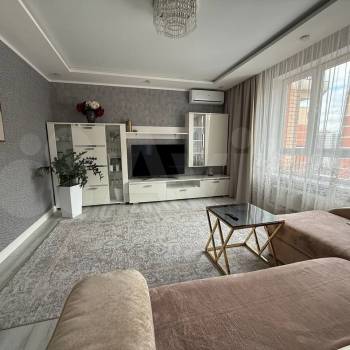 Продается 1-комнатная квартира, 58,1 м²