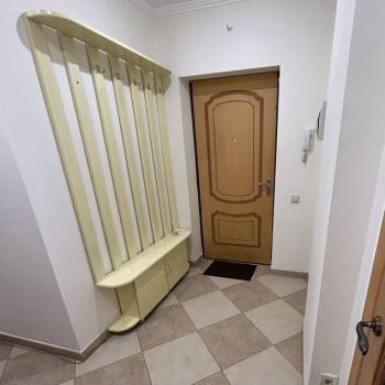 Сдается 1-комнатная квартира, 44 м²