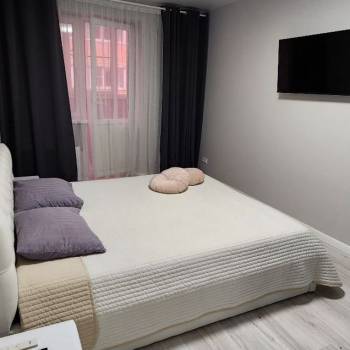 Сдается 1-комнатная квартира, 57 м²