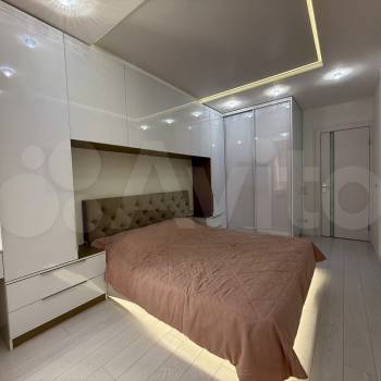 Сдается Многокомнатная квартира, 97 м²