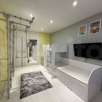 Сдается Многокомнатная квартира, 97 м²