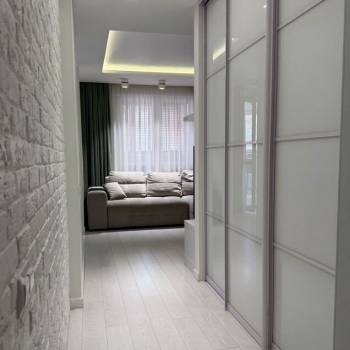 Сдается Многокомнатная квартира, 97 м²