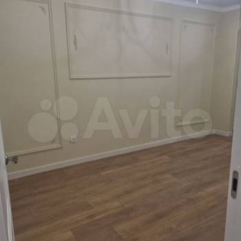 Продается 1-комнатная квартира, 47 м²